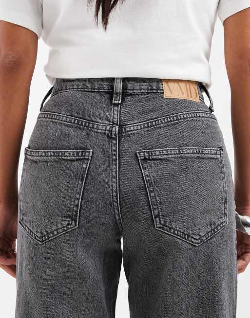 Vero Moda Petite Tessa jeans med hög midja och vida ben i mellangrå, 4 av 5