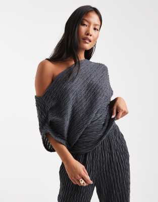 Vero Moda Petite Vero Moda Petite textured jersey off shoulder drapey top co-ord in asphalt grey