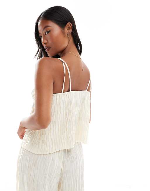 Vero Moda Petite textured plisse double strap cami co-ord in birch cream, 4 of 4