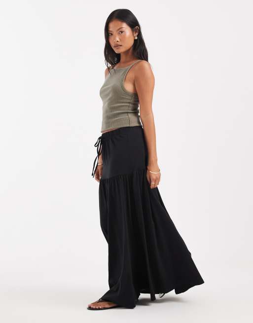 Vero Moda Petite tie waist jersey tiered boho maxi skirt in black, 3 of 5