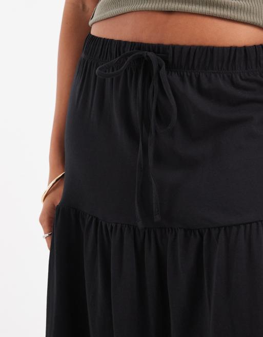 Vero Moda Petite tie waist jersey tiered boho maxi skirt in black, 4 of 5