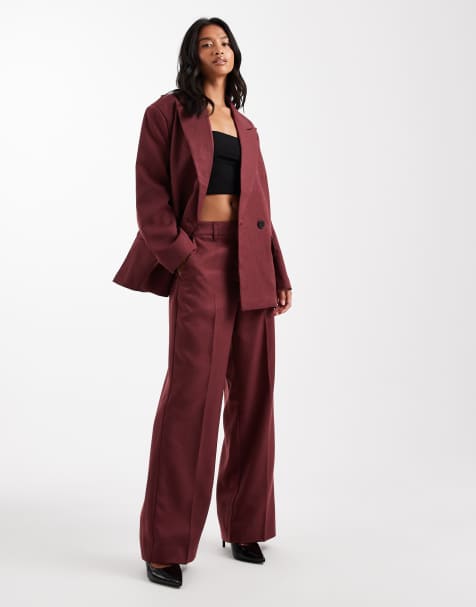 Vero Moda Petite – Vinrött set med figursydd, fiskbensmönstrad kavaj och vida byxor - view 1