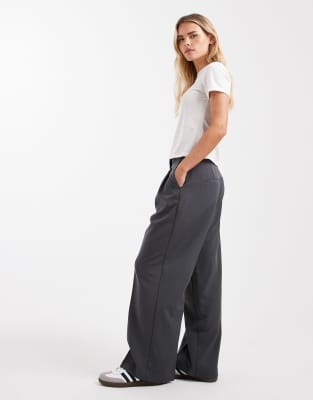 Vero Moda Petite Wide Leg Dad Pants In Black