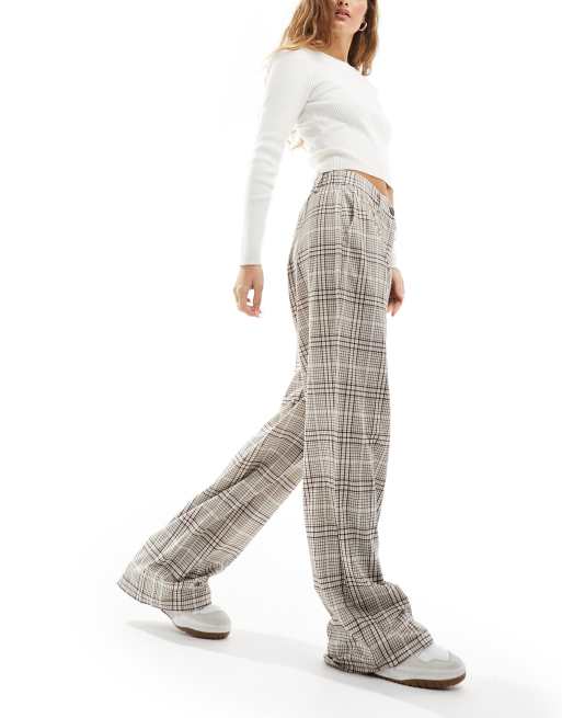 Vero Moda Petite wide leg trouser in brown check, 4 of 5