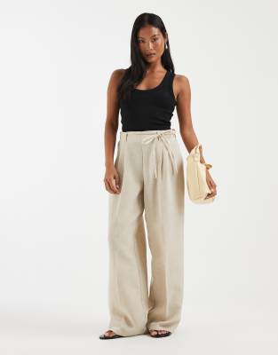 Vero Moda Petite Woven Pleat Front Tailored Pants With Tie Waist In Neutral