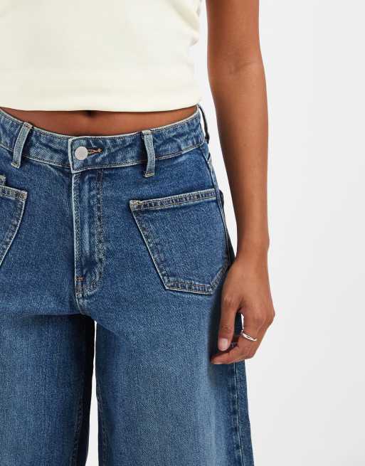 Vero Moda Petite Zelda high rise barrel leg jeans with pocket detail in medium blue denim, 5 of 5