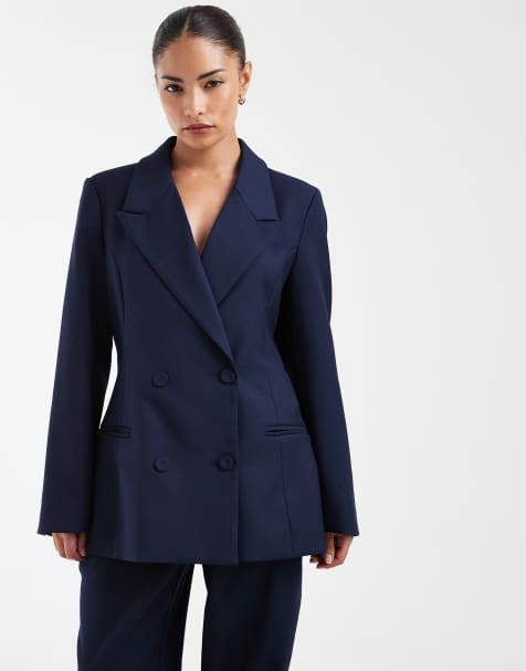 Vero Moda Petite zweireihiger, taillierter Blazer als Kombiteil in Marineblau - view 1
