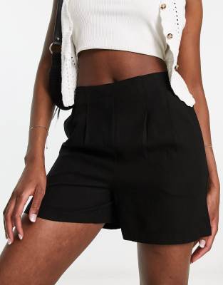 Vero Moda pleat front linen blend shorts in black