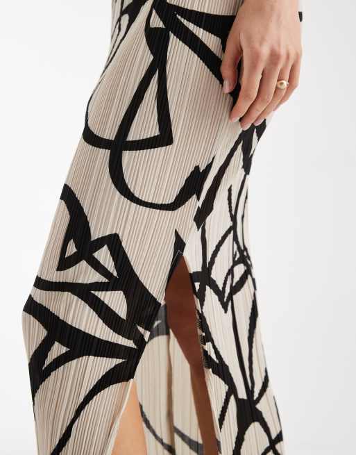 Vero Moda plisse maxi skirt in mono abstract print (Part of a set), 4 of 5