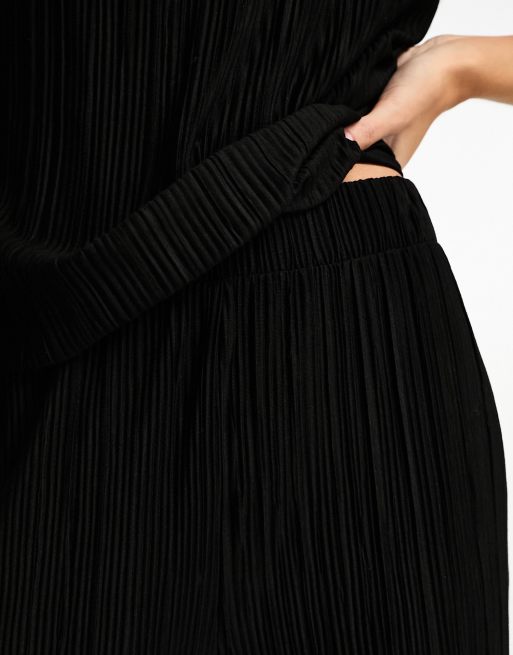 Vero Moda plisse pants in black (part of a set) , 3 of 4