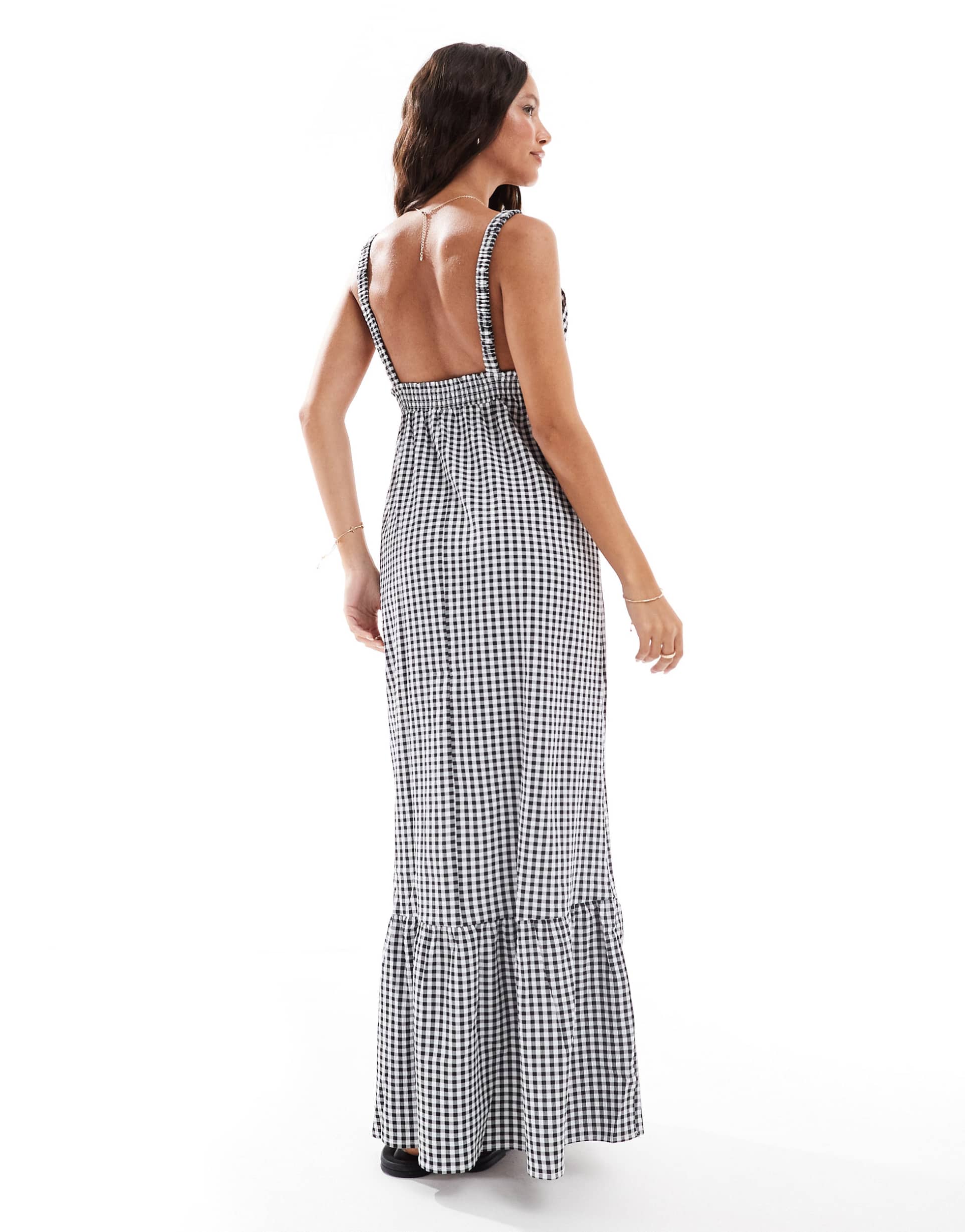 vero moda plunge front cami maxi dress in black gingham print