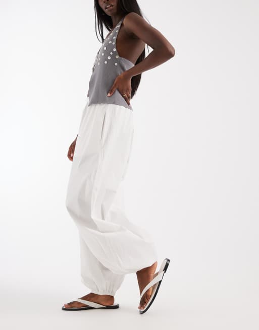 Vero Moda poplin wide balloon pants in white, 3 of 5