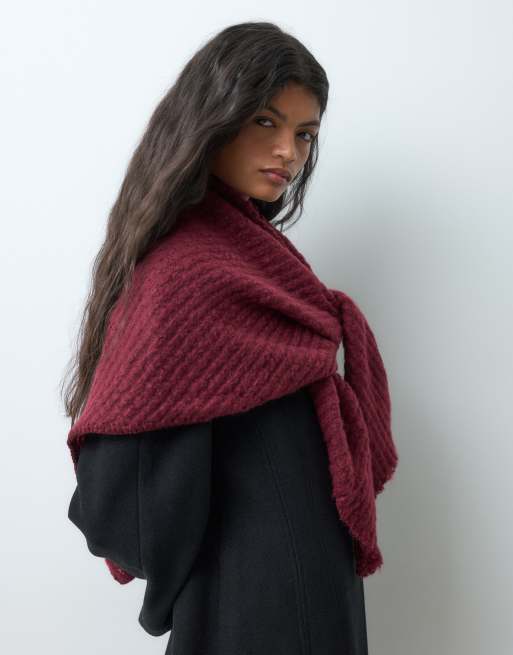 Vero Moda prążkowany trójkątny szalik w kolorze bordowym, 2 z 5