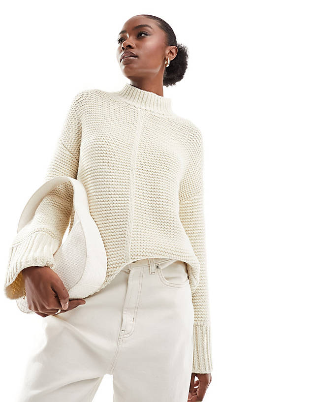 Vero Moda - premium oversized longline jumper with seam detail in cream