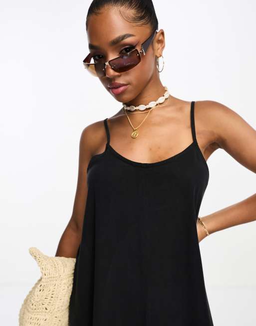 https://images.asos-media.com/products/vero-moda-premium-super-soft-cami-maxi-dress-in-black/204657986-4?$n_640w$&wid=513&fit=constrain