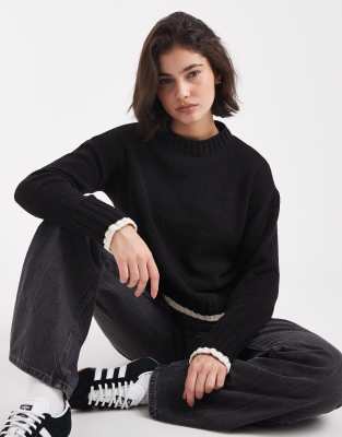 Pull à col rond avec bordures contrastantes - Noir L