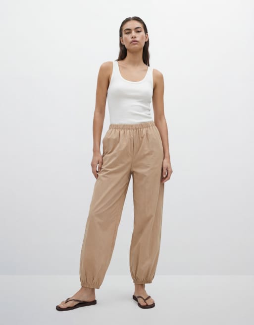 Vero Moda pull on voluminous balloon leg trouser in cream, 9 of 12