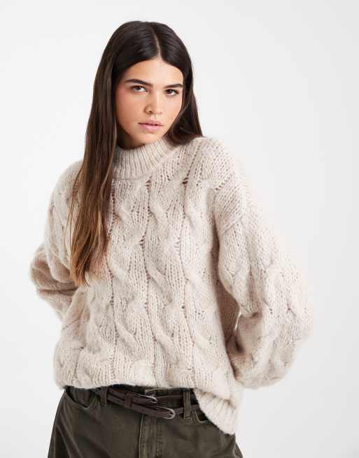 Vero Moda pull oversize à col montant en maille torsadée duveteuse couleur avoine, 3 de 4