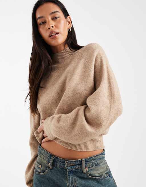Vero Moda – Pullover in meliertem Nerzbraun mit Trichterkragen und voluminösen Ärmeln, 3 von 4