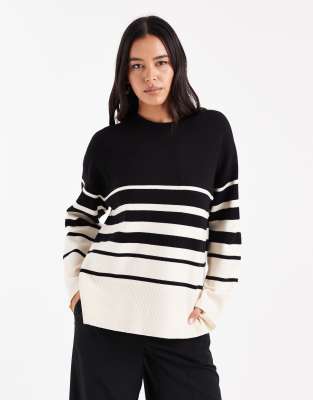 Vero Moda - Pullover in Schwarz mit Rundhalsausschnitt und Streifen in Creme