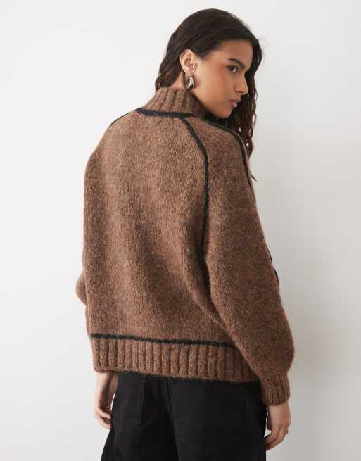 Vero Moda Pullover mit Stehkragen und Kontrastnähten in Hellbraun, 3 von 4