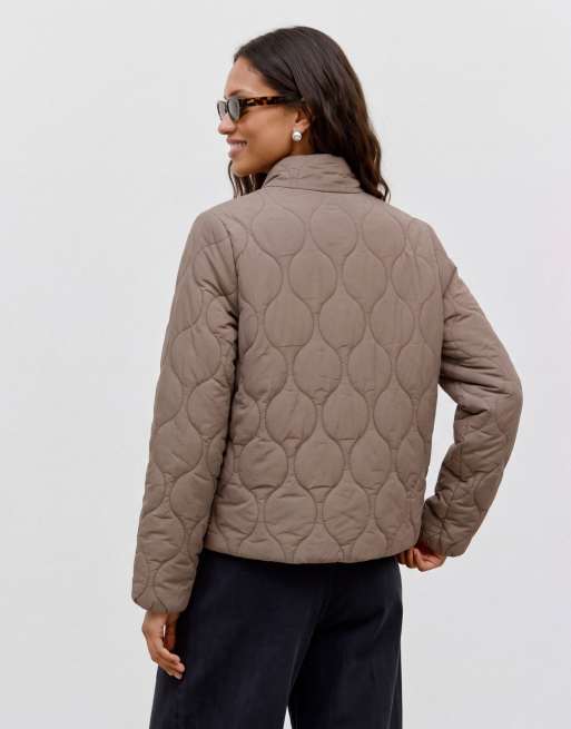 Vero Moda quiltad jacka i valnötsfärg, 2 av 6