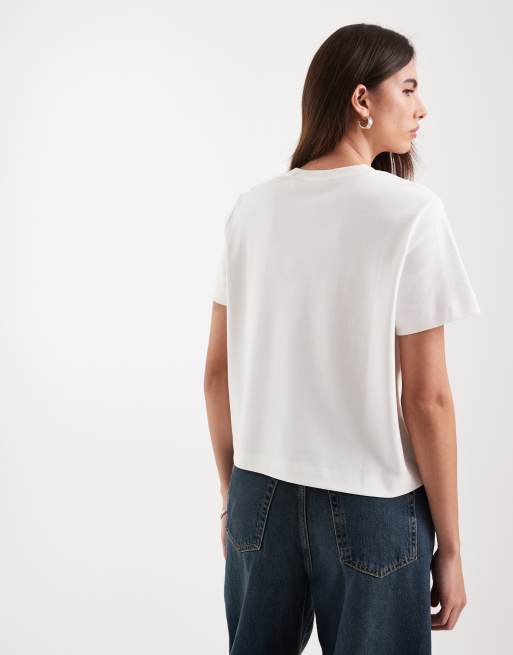 Vero Moda - Recht T-shirt met grafische hartprint in wit, 4 van 4