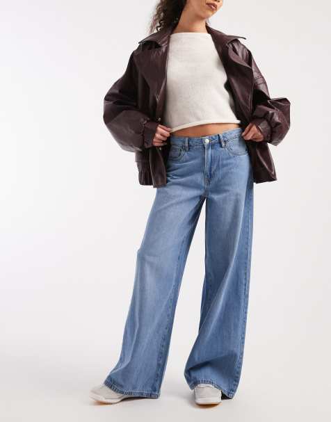 Vero Moda - Remy - Jeans med mellemhøj talje og brede ben i lyseblåt denim - view 1