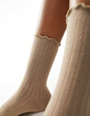 Vero Moda Ribbed Frill Socks In White