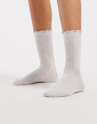 Vero Moda Ribbed Frill Socks In White