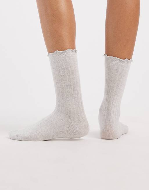 Vero Moda ribbed frill socks in light heather gray, 3 of 3