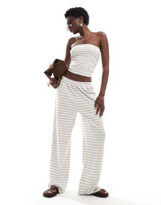 Vero Moda Vero Moda ribbed jersey trouser co-ord in beige stripe-White