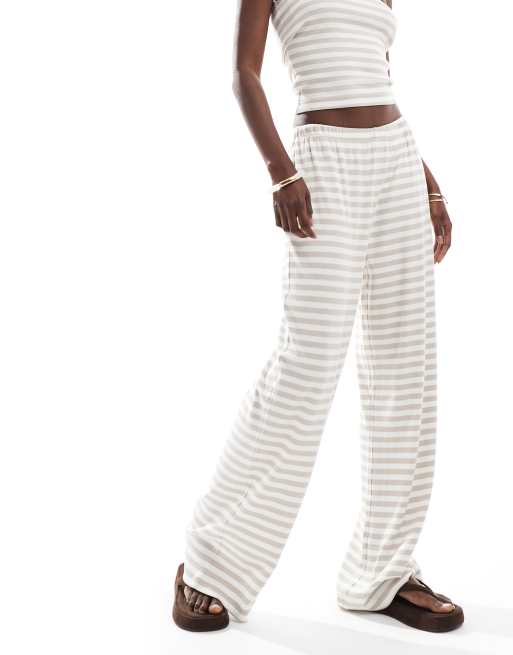 Vero Moda ribbed jersey trouser co-ord in beige stripe    , 2 of 5