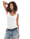 [Vero Moda] Vero Moda ribbed knit top with sweetheart neckline in white L Snow White