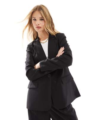 Rita relaxed tailored blazer in black - part of a set