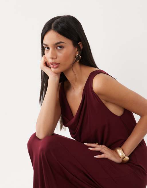 Vero Moda robe longue sans manches à détail torsadé bordeaux, 2 de 4