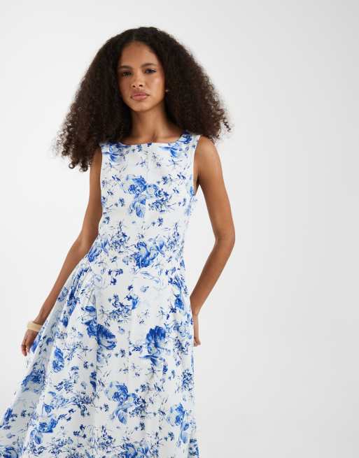Vero Moda - Robe longue sans manches à fleurs avec jupe plissée - Blanc et bleu, 4 de 4