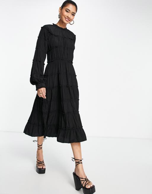 Vero Moda - Robe mi-longue à col montant avec volants - Noir