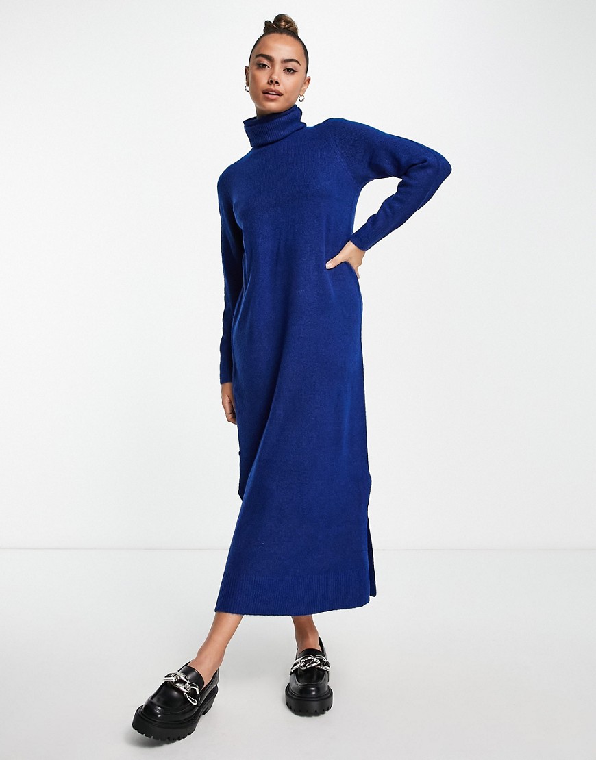 Vero Moda roll neck knitted maxi dress in cobalt-Blue