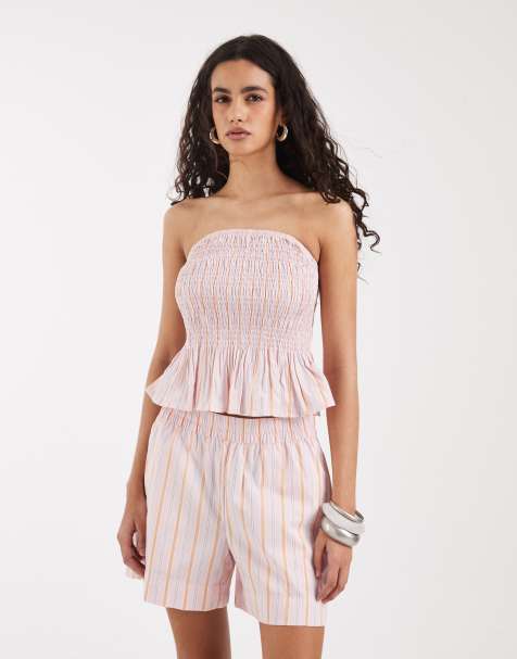 Vero Moda – Rosa- och orangerandigt set med smockad bandeau-topp i poplin med peplumfåll och shorts - view 1