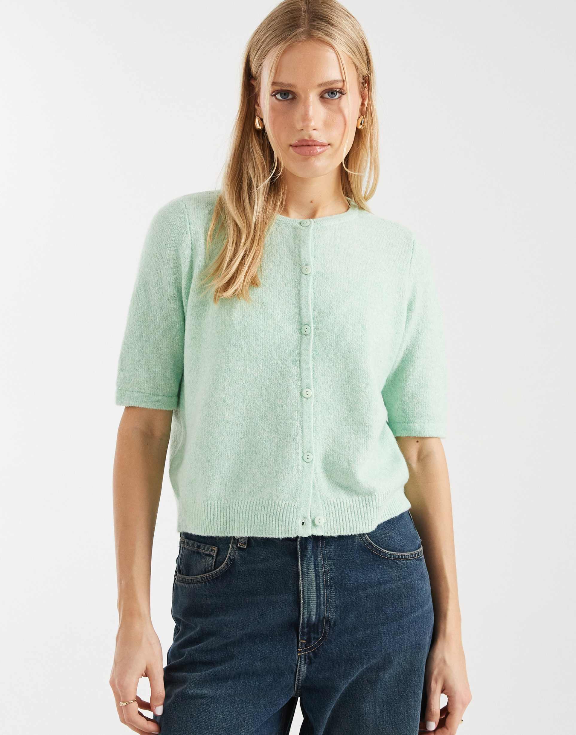 vero moda round neck knit short sleeve cardigan in birds egg green