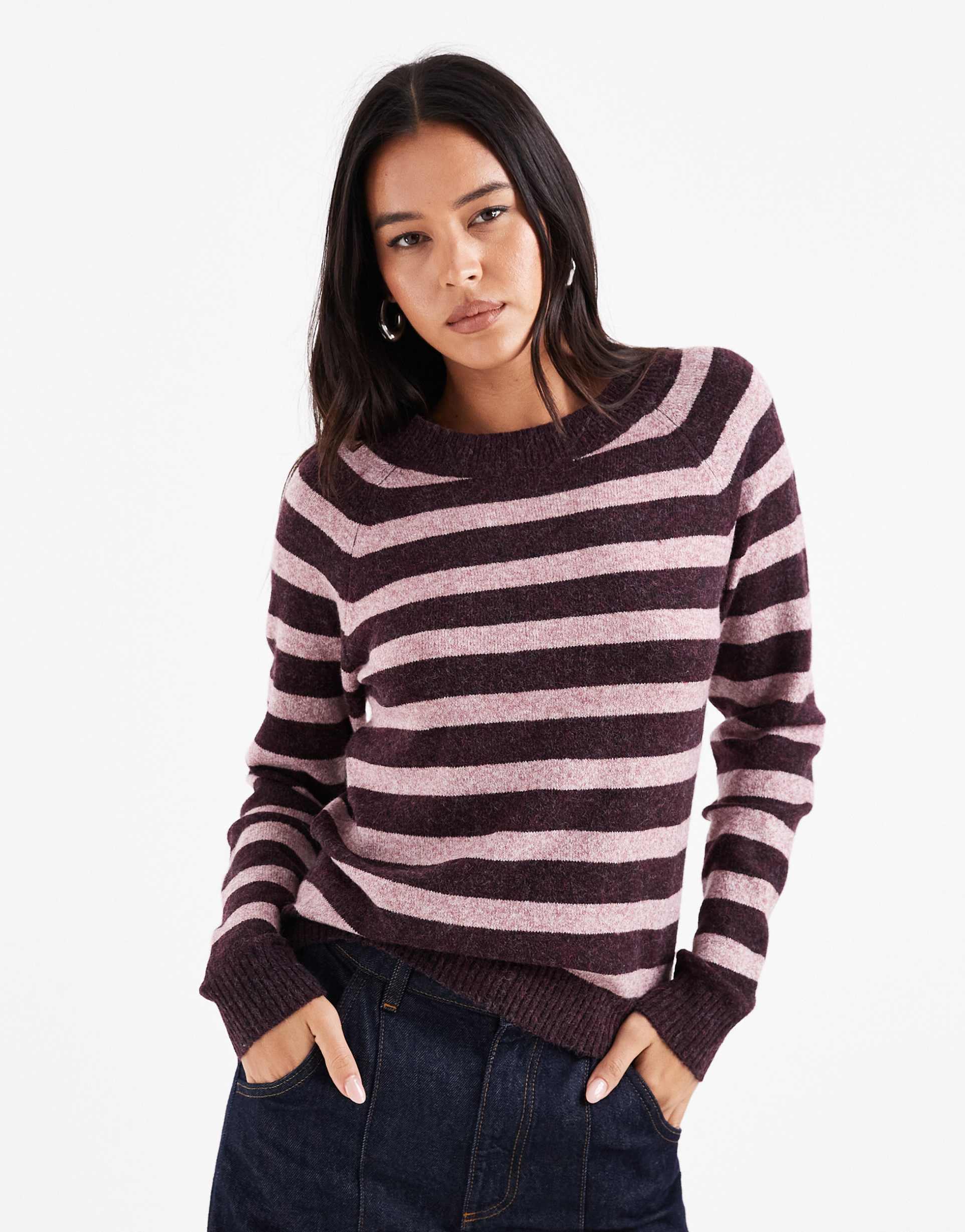 vero moda round neck knit sweater in burgundy and pink heathered stripes