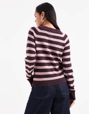 Vero Moda Round Neck Knit Sweater In Red