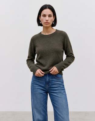 Vero Moda Round Neck Knit Sweater In Green