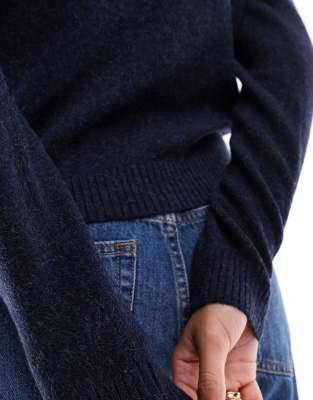 Vero Moda Round Neck Knit Sweater In Blue