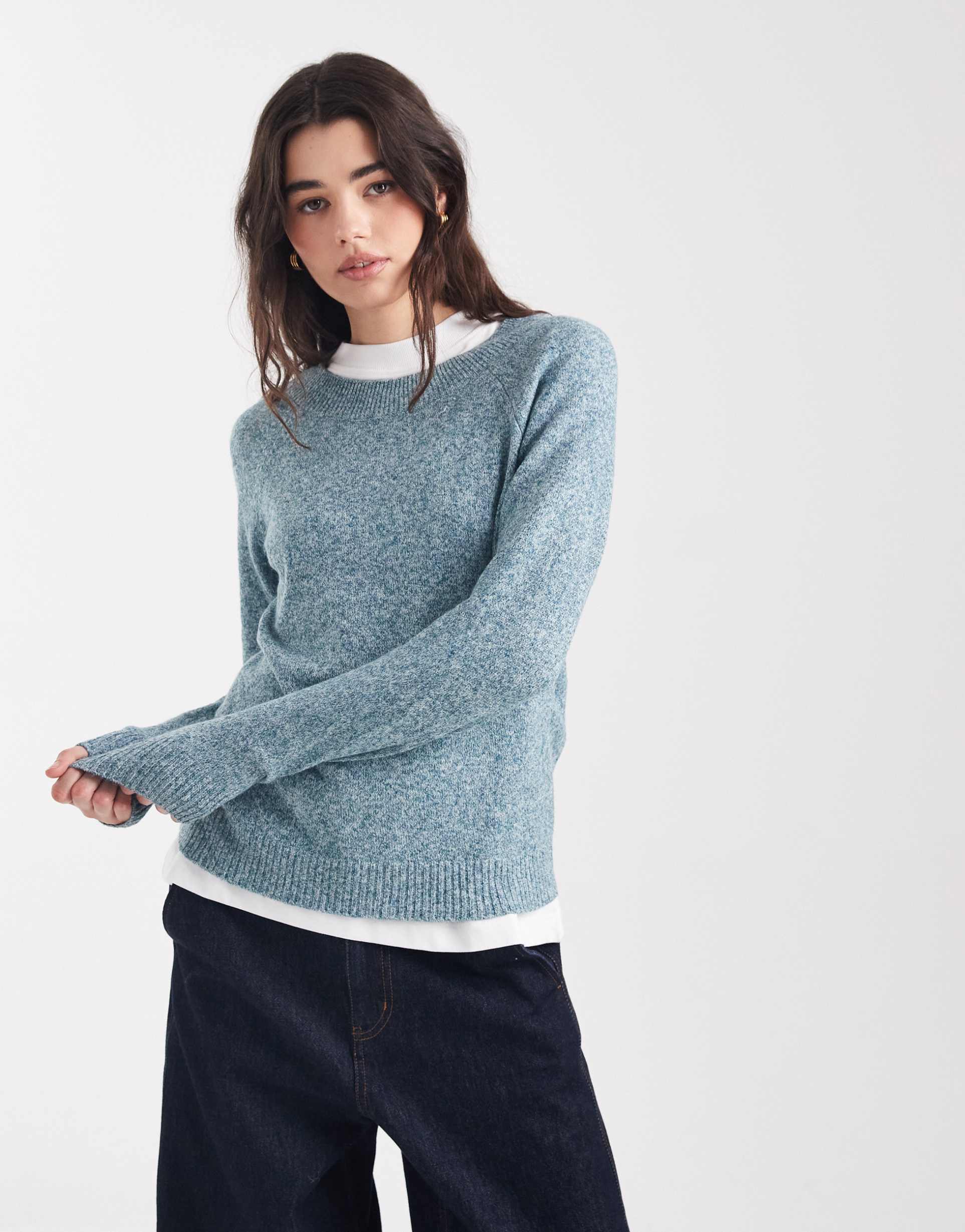 vero moda round neck knit sweater in teal melange