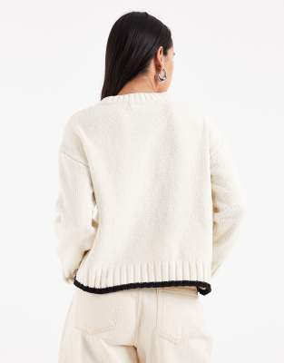 Vero Moda Round Neck Sweater With Contrast Trim In White