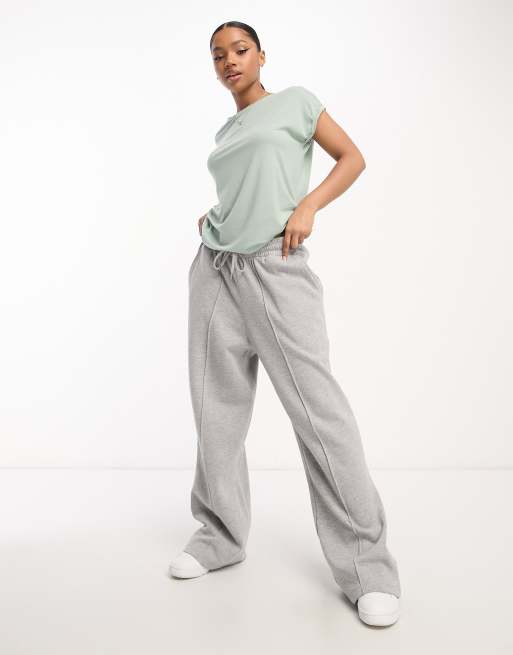 Vero Moda round neck t-shirt in sage, 4 of 4