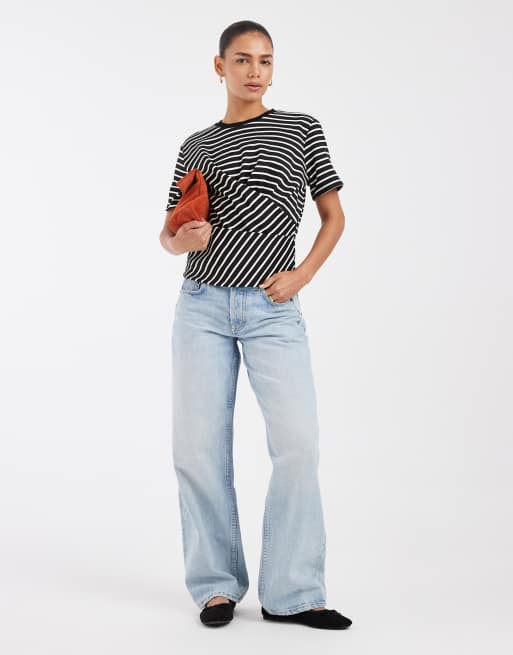 Vero Moda ruched detail T-shirt in cream and black striped print, 2 of 4