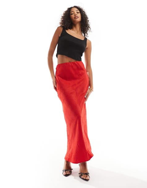 Vero Moda – Salsaröd maxikjol i krinklad satin - view 1